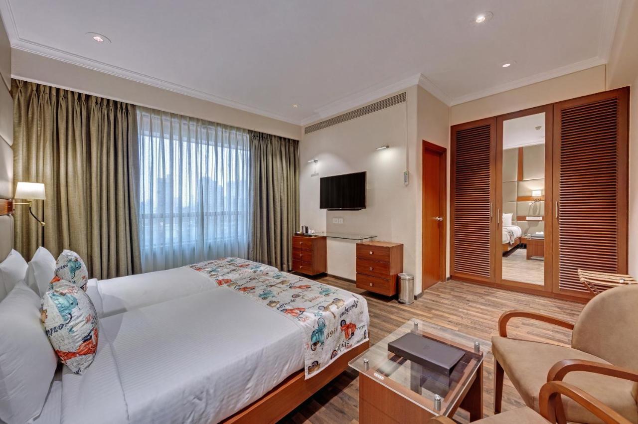 Adiva Residency Beacon, Grant Road, Mumbai Otel Dış mekan fotoğraf