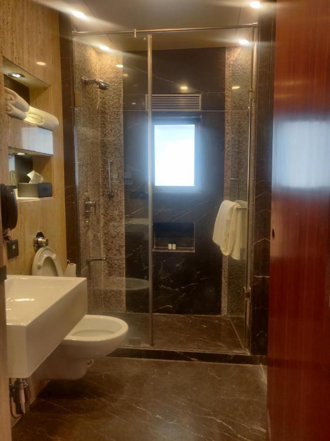 Adiva Residency Beacon, Grant Road, Mumbai Otel Dış mekan fotoğraf
