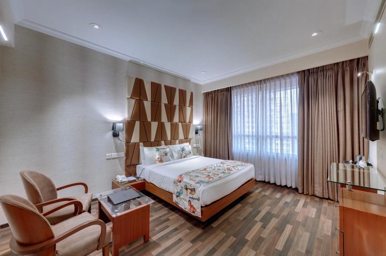 Adiva Residency Beacon, Grant Road, Mumbai Otel Dış mekan fotoğraf