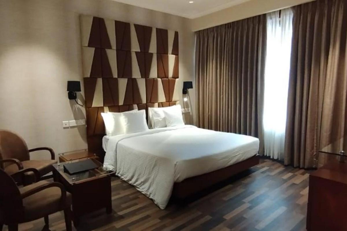 Adiva Residency Beacon, Grant Road, Mumbai Otel Dış mekan fotoğraf